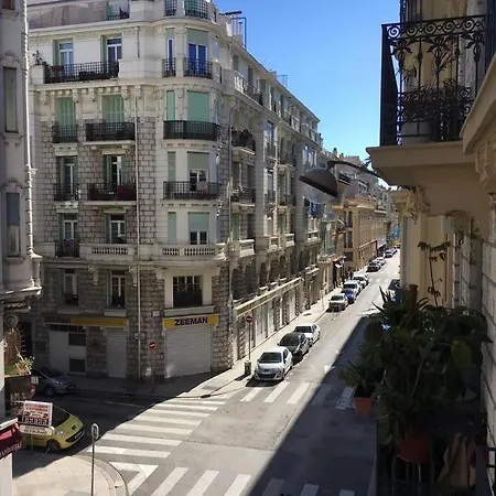 Sookies , Hyper Central+airconditioner Appartement *